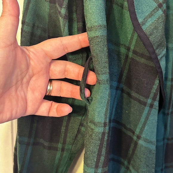 Green and black plaid draped open front blazer/cardigan, size 1X - Picture 3 of 6